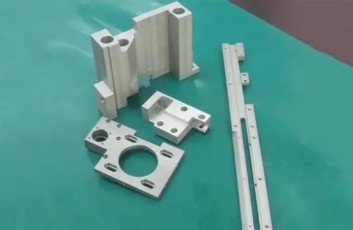 箱體中小批量傳統加工工藝特點詳解